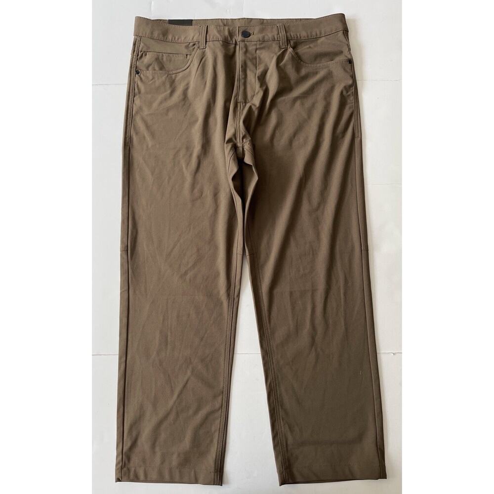 Zeroxposur Performance Golf Pants Men’s 38x30 Dark Olive 5 Pocket Stretch NWT